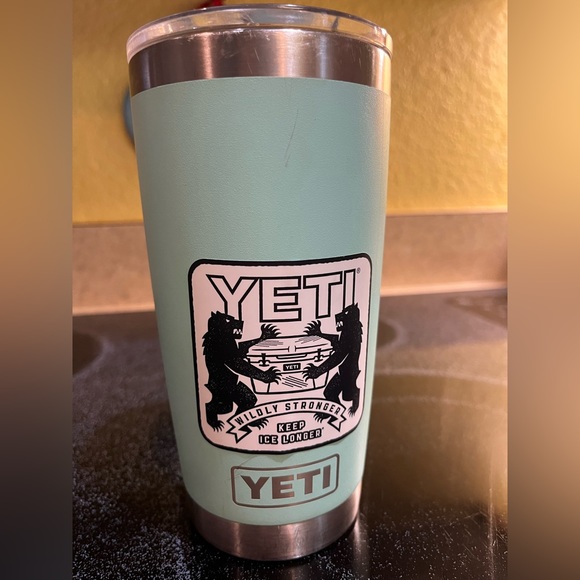Yeti Kitchen Used Yeti Rambler W Sticker Cup Has Dents And